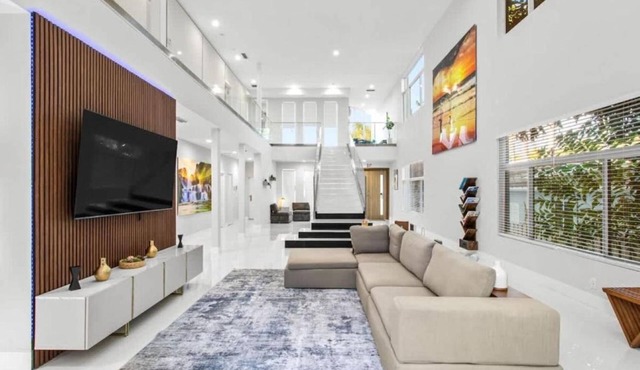 Chic Villa by Glam Homes
