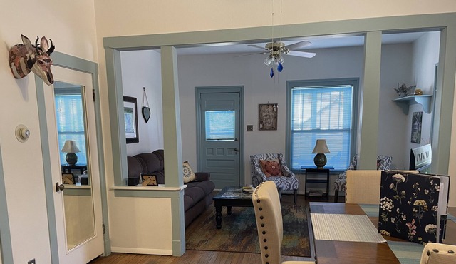 Clean & Cozy & Quaint