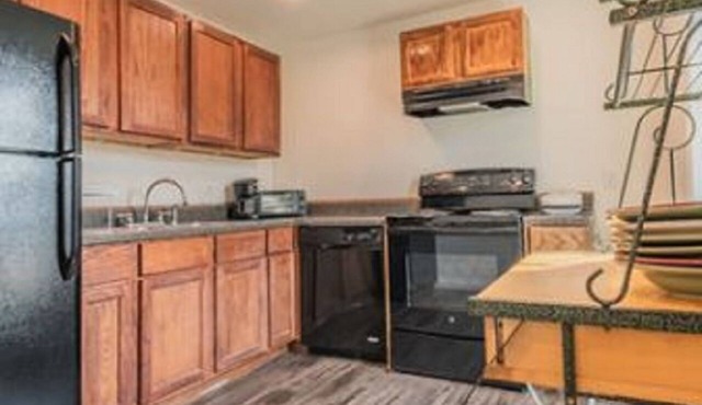 Completely Remodeled 2bed/1bath in heart of downtown Laramie