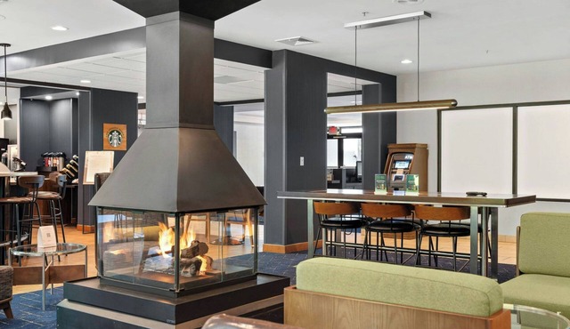 Courtyard by Marriott Burlington Williston