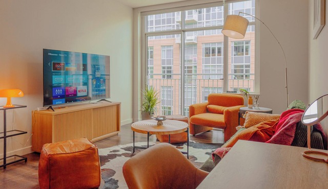 Cozy 1-bedroom apartment in beautiful Denver with fitness room, WiFi