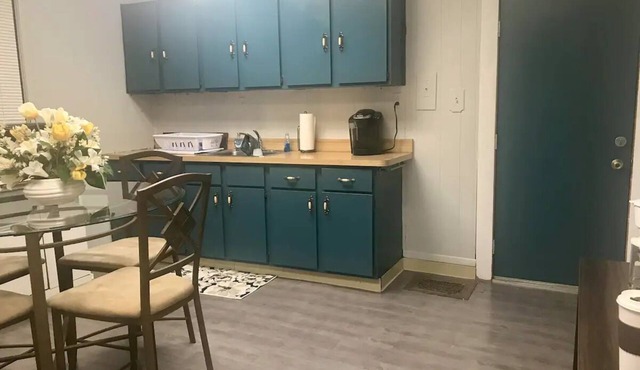 Cozy 3 Bedroom In Little Italy