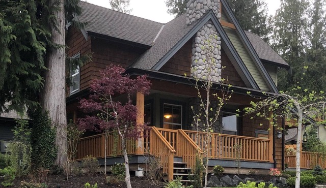 Cozy Cottage in Gated Community