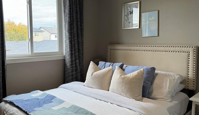 Cozy Private 1-Bedroom 1 Bathroom Suite
