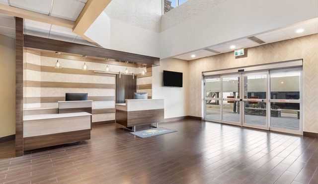 Days Inn by Wyndham Airdrie