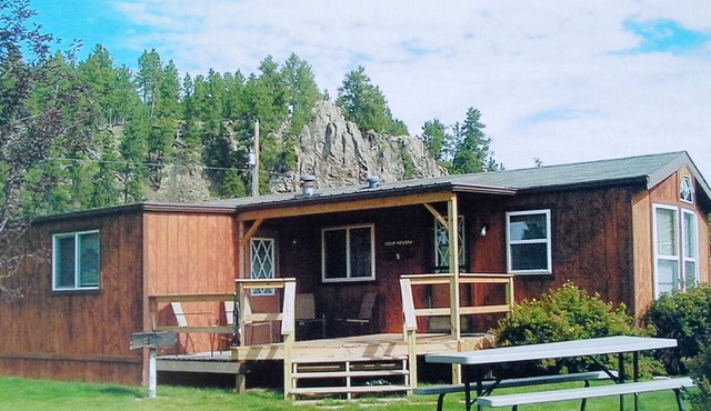 Deer Meadow: Cabins @ Creekside #5