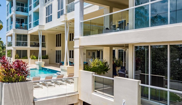 Deerfield Condo Suites by Opus