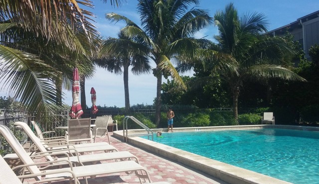 Direct Ocean front with pool.