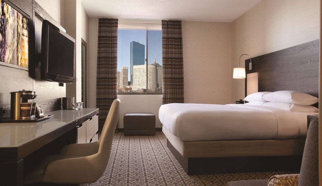 DoubleTree by Hilton Boston - Downtown