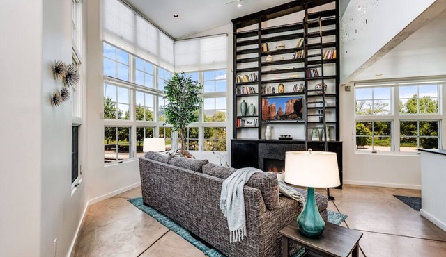 Downtown Light-filled Loft in the Heart of Santa Fe