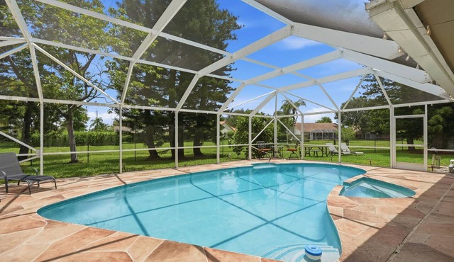Elegant pool home in Prime Equestrian area