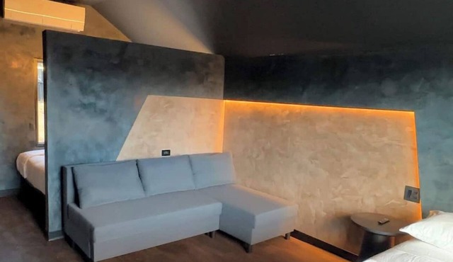 Emrose Luxury Cabins 12