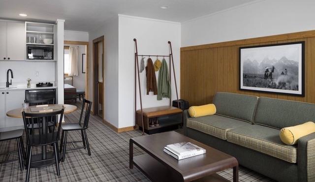 Exciting Countryside Escapade! Near National Elk Refuge, Free Parking