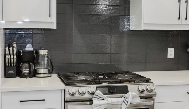 Executive Modern Family Haven for Short Stays