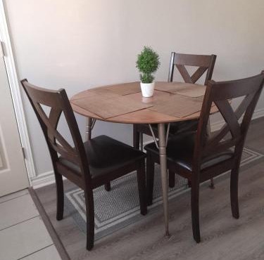 Executive Private Room in a Shared Apartment- Comfortable and Convenient
