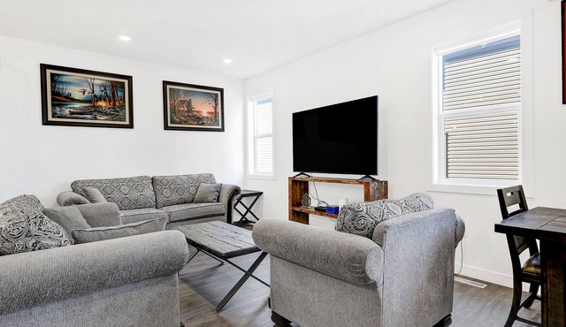 Executive style 4-plex unit is located in Whispering Ridge.