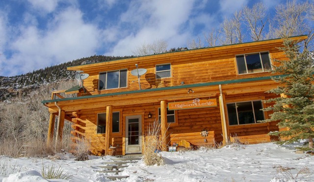 Experience Colorado between the peaks at the Bighorn Lodge