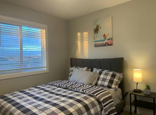 Exquisite 3 BR Villa with Double Garage-King Bed