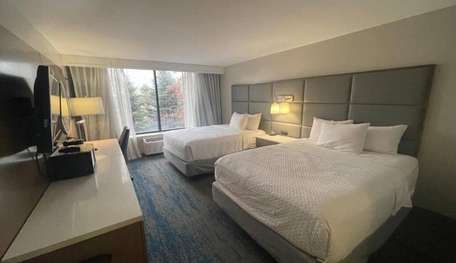 FairBridge Inn & Suites Independence