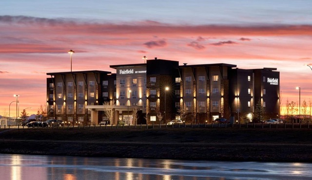 Fairfield Inn & Suites by Marriott Airdrie