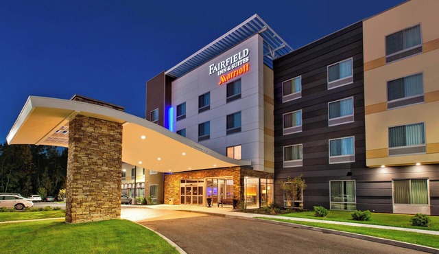 Fairfield Inn & Suites Plattsburgh