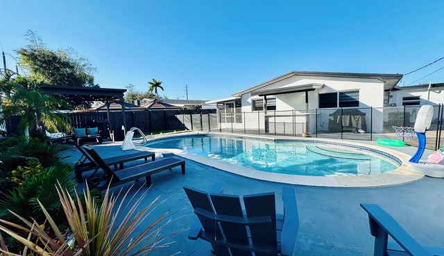 Family Oasis II Private Pool House II Hard Rock Hollywood
