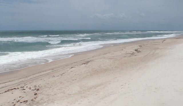 Fantastic Oceanfront, 3 BR.3 Full Baths. 2 Masters . Pet OK 35 lbs