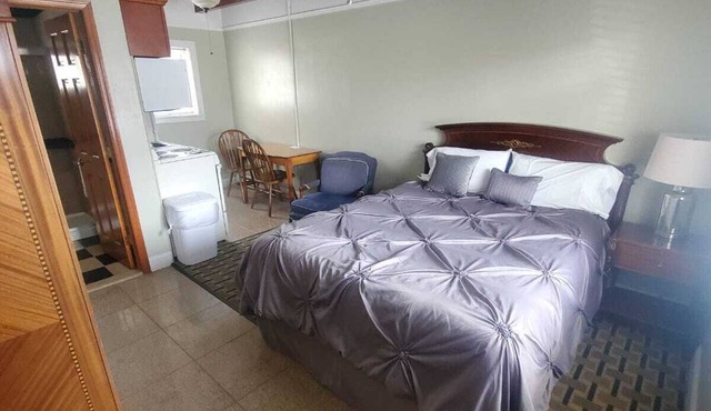 Golden Gate Lodging