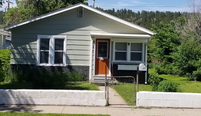 Great Bungalow in the gateway to the Black Hills
