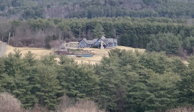 Gt. Barrington Compound w/ Scenic Mountain View(s)