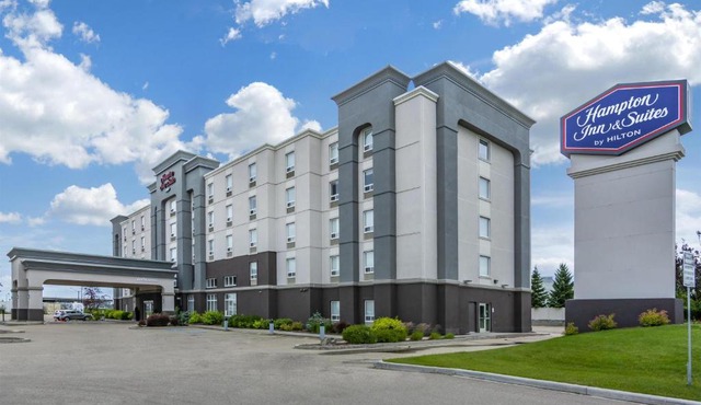 Hampton Inn & Suites Edmonton/West