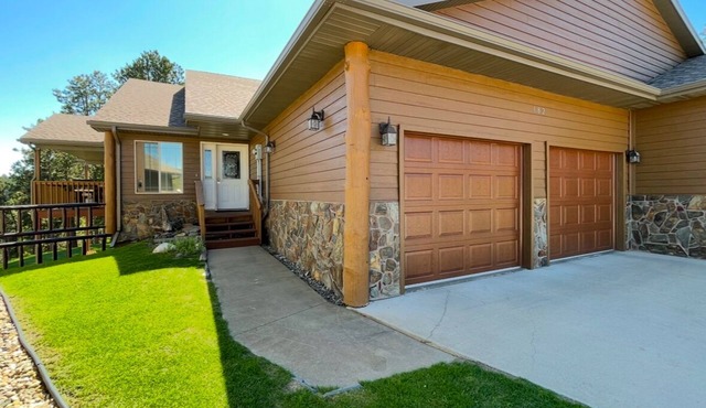 Hill City! Centrally located to Black Hills attractions.