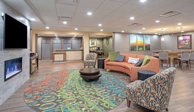 Homewood Suites by Hilton Albuquerque-Journal Center