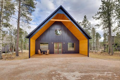 Hot Tub & ATV Trails: Cabin in Powder House Pass!