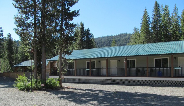 *** information only - BOUTIQUE STYLE SUITES-