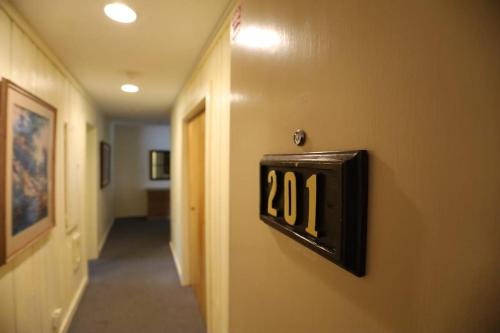 Inns of Waterville Valley 201 Two Bedroom Unit at Inns of Waterville Valley