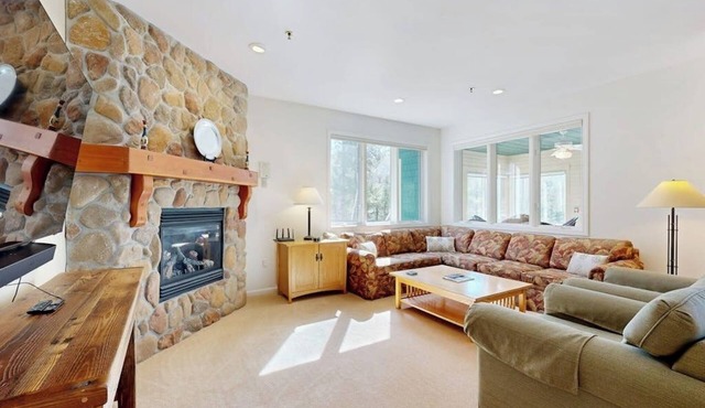 Inviting Condo at Smugglers' Notch Resort w/Free Ski Shuttle
