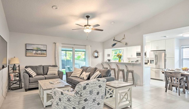 Jupiter Home w/Patio & Grill ~ 6 Mi to Beach!