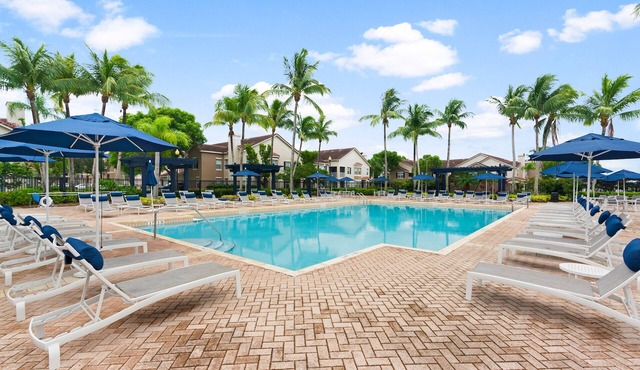 Kasa Wellington South Florida
