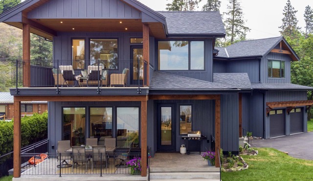 Lakefront Home in the Village