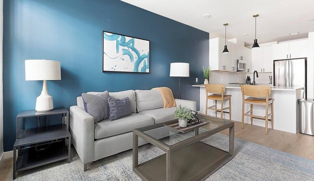 Landing | Beautiful 1BD, Rooftop Lounge, Gym
