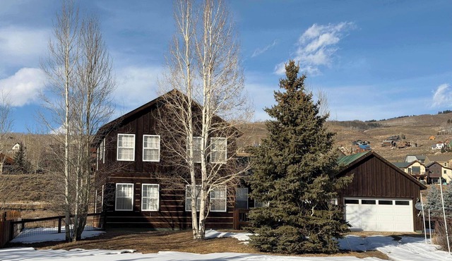 Lazy C House-Beautiful home in Crested Butte South