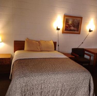 Lazy U Motel
