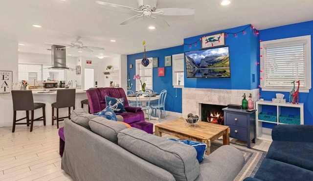 Little “house” right on the beach