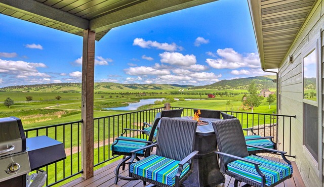 Luxe Hideaway Near Sturgis: Golf, Hike, Explore!