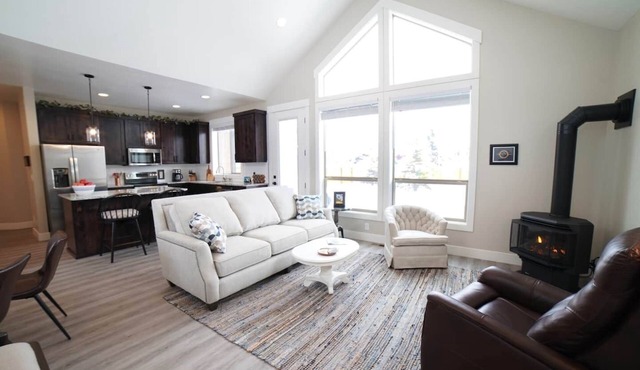 Luxurious Family Home in Driggs - Hot Tub