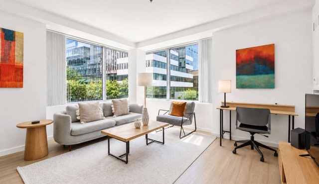 Luxury Apt | Terrace with Grills & Lounge