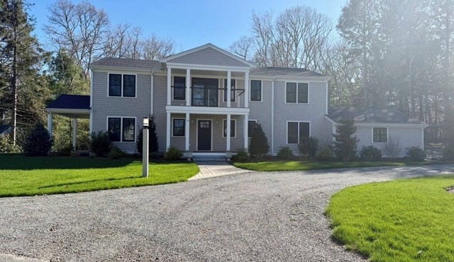 LUXURY Cape Cod escape on Wequaquet Lake