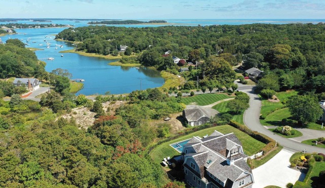 Luxury Home with Pool, Hot Tub & Water View