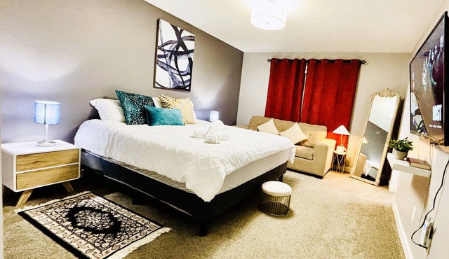 Luxury in Laurel-8 guests+1 Baby,4 beds,2.5 bath,Dbl Grg,discount w direct book.